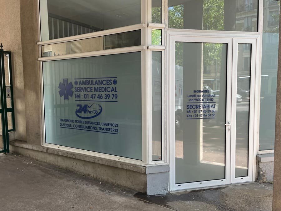 pose enseigne lumineuse magasin facade commerciale installation professionnelle boutique store led neon paris meilleur 61